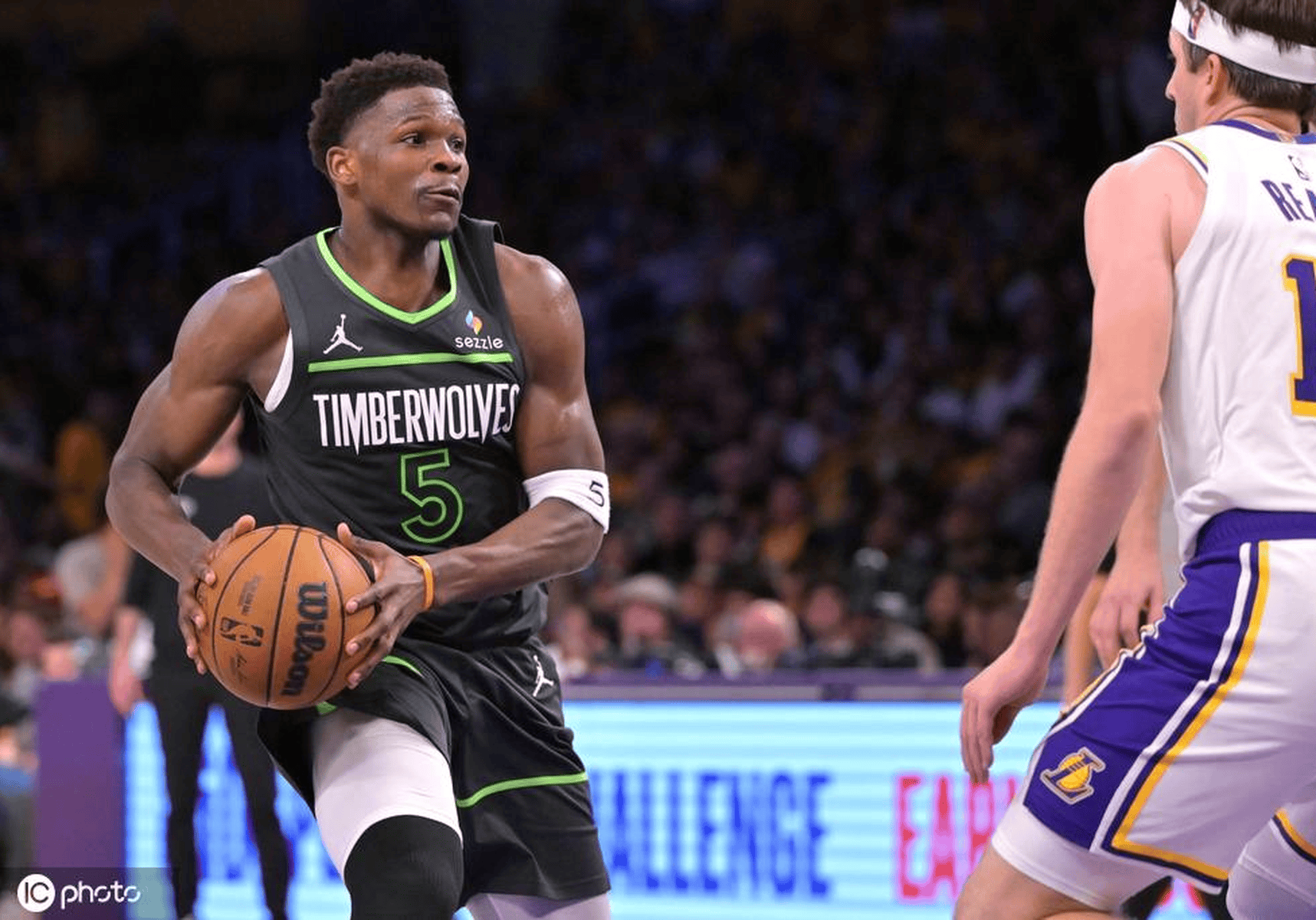 湖人大将再次砍下三十加分，率队取胜的简单介绍